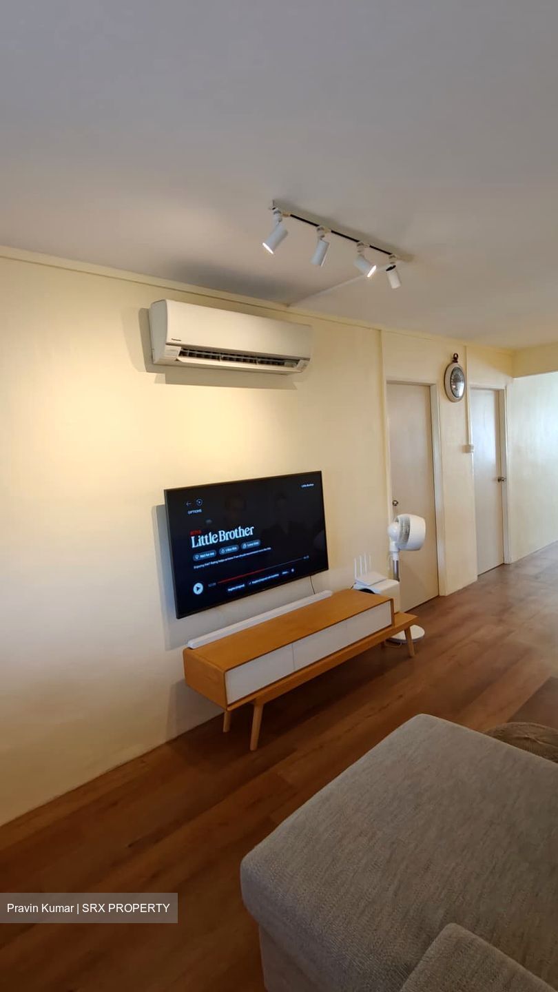 Blk 242 Hougang Heights (Hougang), HDB 3 Rooms #595723581